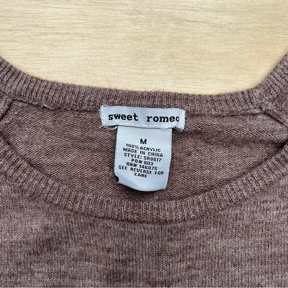 Brown Grey Soft Casual Sweater Size Medium Sweet Romeo Fall Winter Autumn Light - Picture 2 of 7